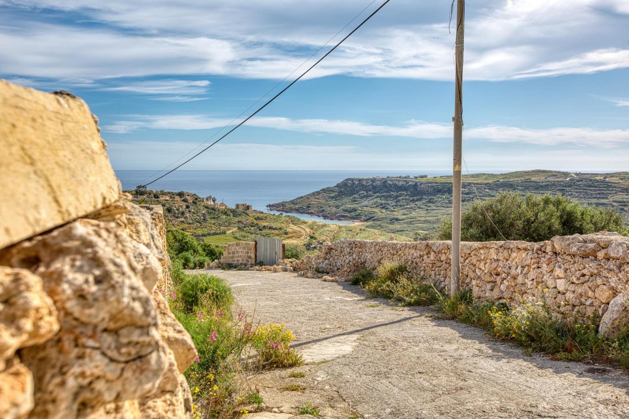 Spacious, Bright, Valley & Sea View Maisonette Xagħra Dış mekan fotoğraf