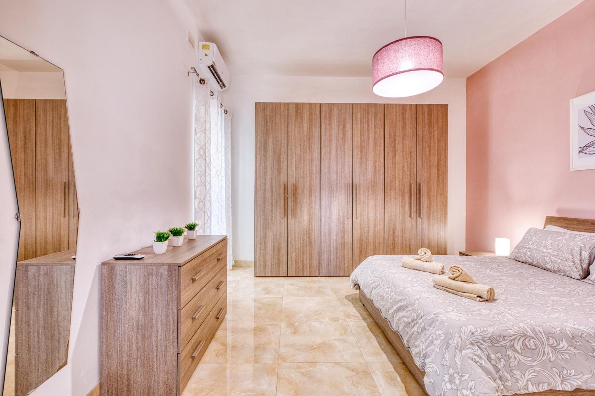 Spacious, Bright, Valley & Sea View Maisonette Xagħra Dış mekan fotoğraf