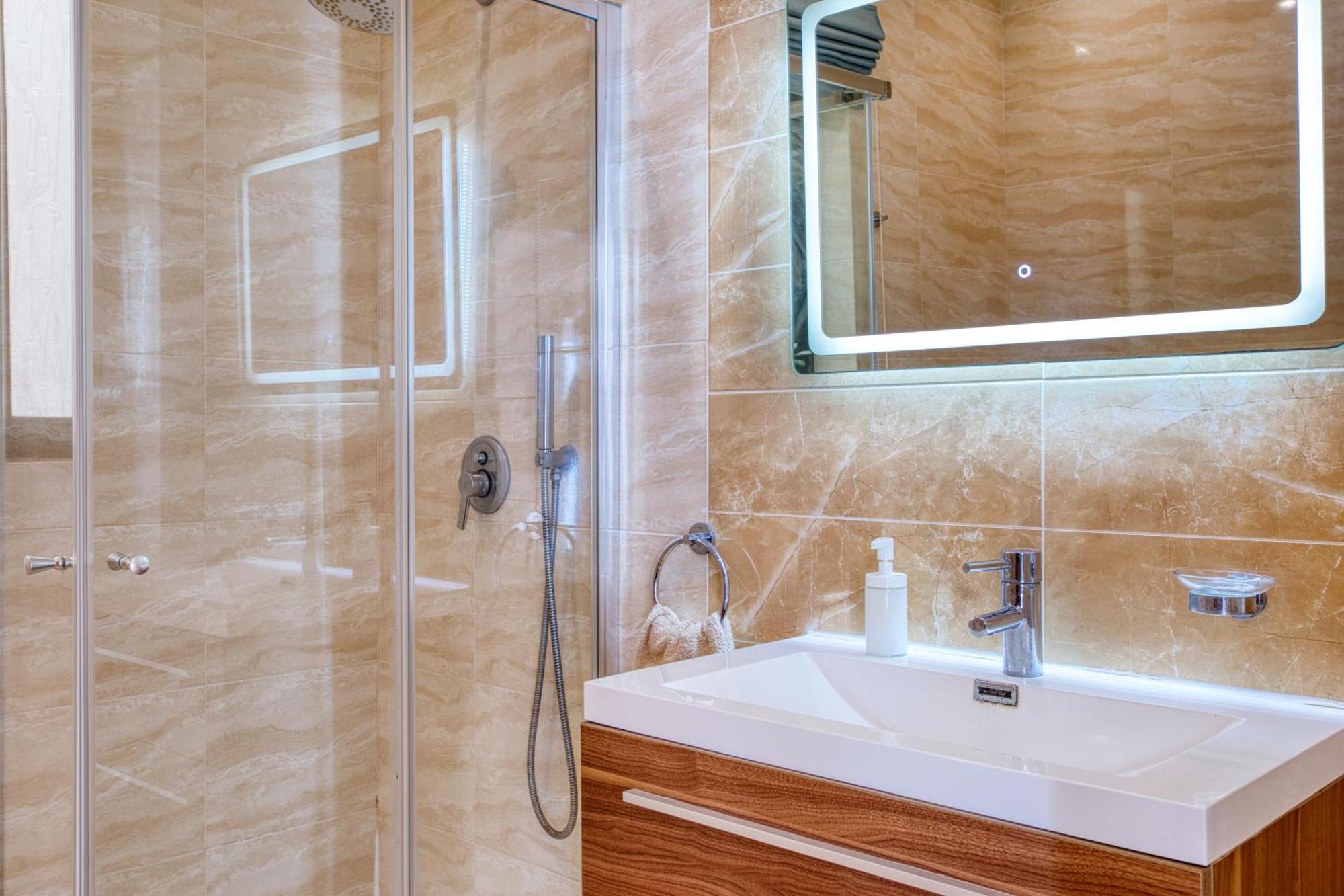 Spacious, Bright, Valley & Sea View Maisonette Xagħra Dış mekan fotoğraf
